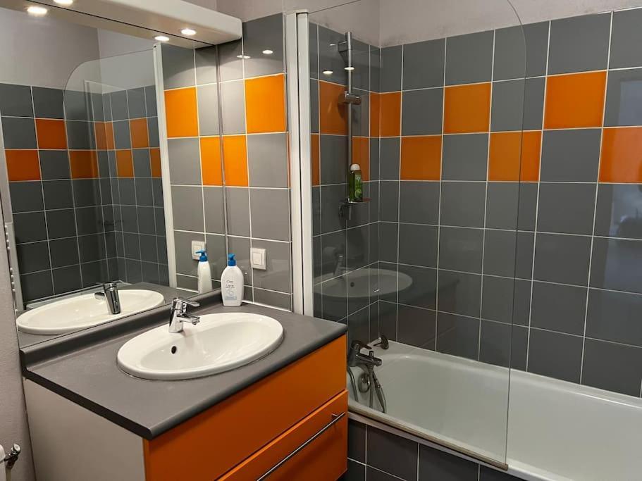 Le Sacramento Appartement Juvignac Buitenkant foto
